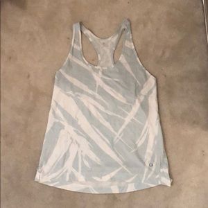 Gap fit tank size small